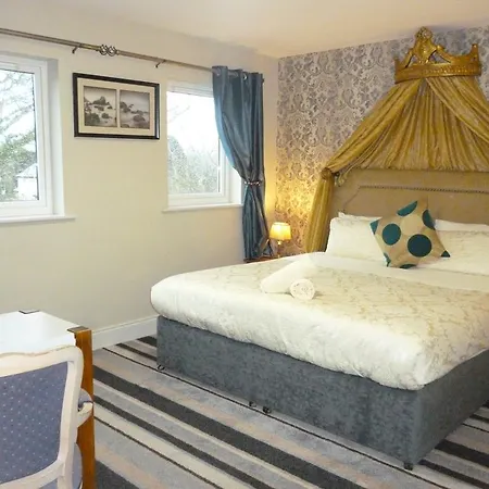 Killarney Inn