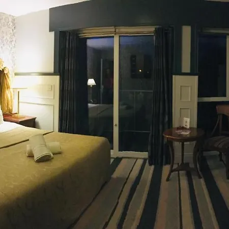 The Vero Townhouse Killarney Frühstückspension