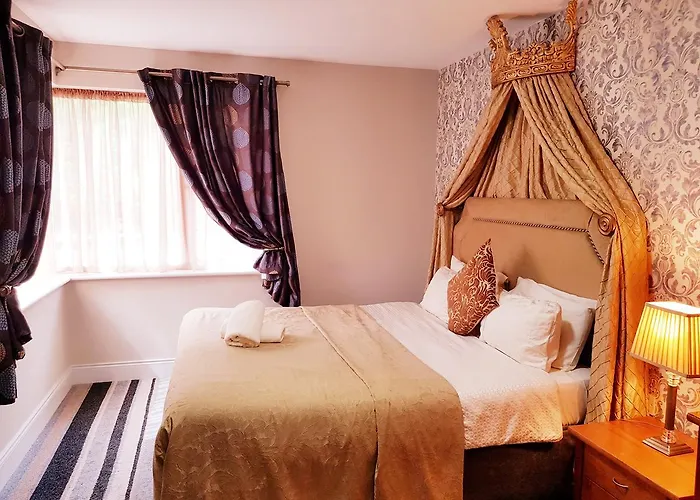 לינה וארוחת בוקר Killarney Inn קיל איירן